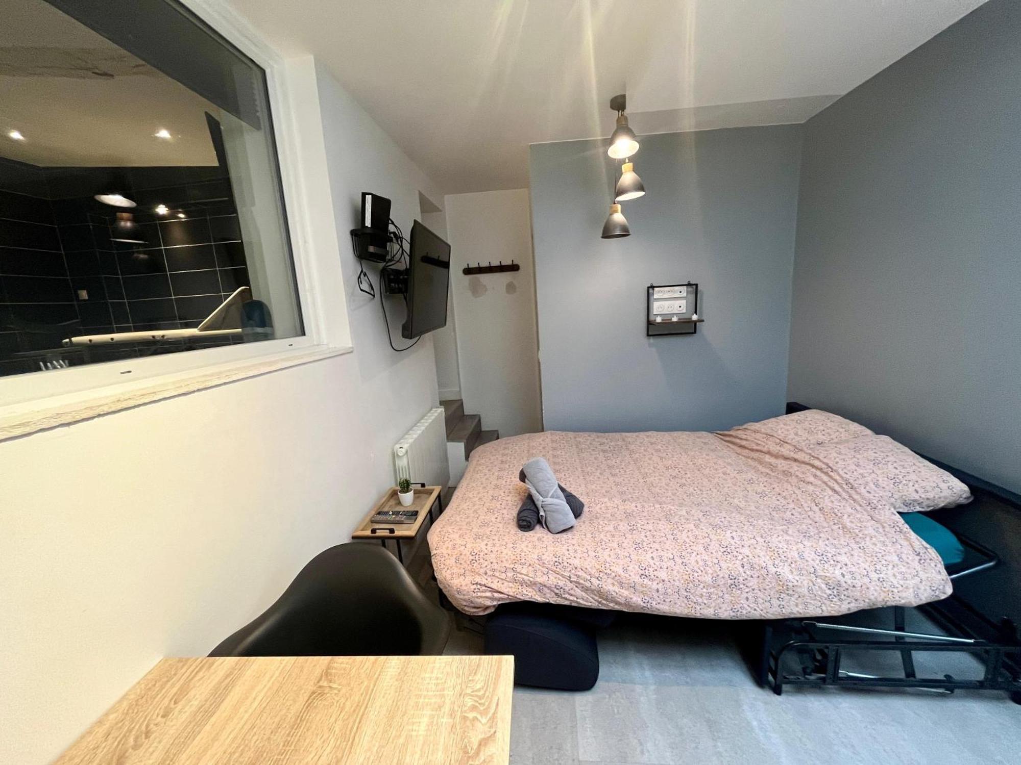 JACUZZI dans appartement T2 centre-ville Rouen Extérieur photo